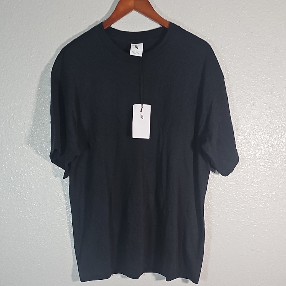 Nike T-Shirt.